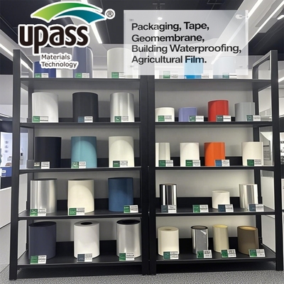 HDPE 크로스 라미네이트 필름 자기 접착성 폴리머 변형 비텀 방수막용 플라스틱 표면 재료