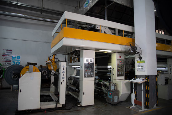 미끄러지지 않는 초록색 십자 laminated 고강성 HDPE 필름