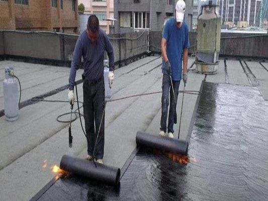 SBS 얇은막을 위한 10 마이크론 두께 토르크블 속건성 접착제 HDPE 영화 다공 필름